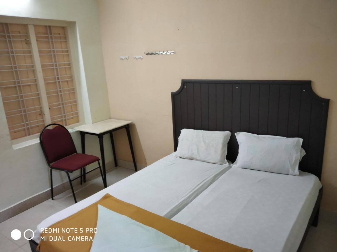 Hotel Woodlands Chottanikara Zewnętrze zdjęcie