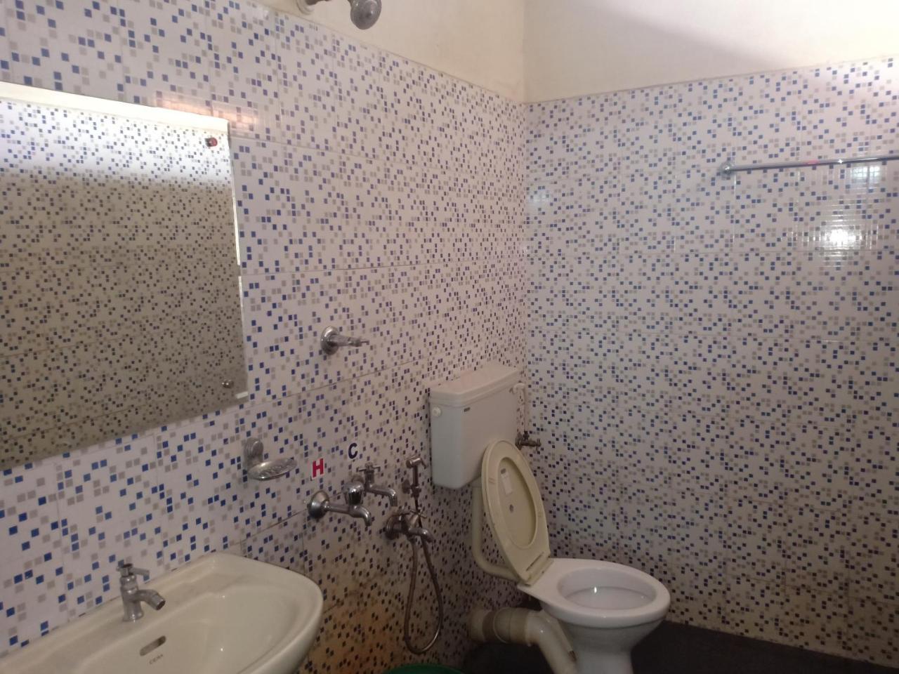 Hotel Woodlands Chottanikara Zewnętrze zdjęcie